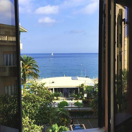 Le Finestre Sul Mare Apartment อัลบิสโซลามารินา ภายนอก รูปภาพ