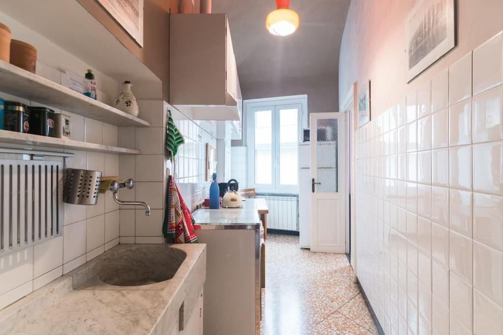 Le Finestre Sul Mare Apartment อัลบิสโซลามารินา ภายนอก รูปภาพ
