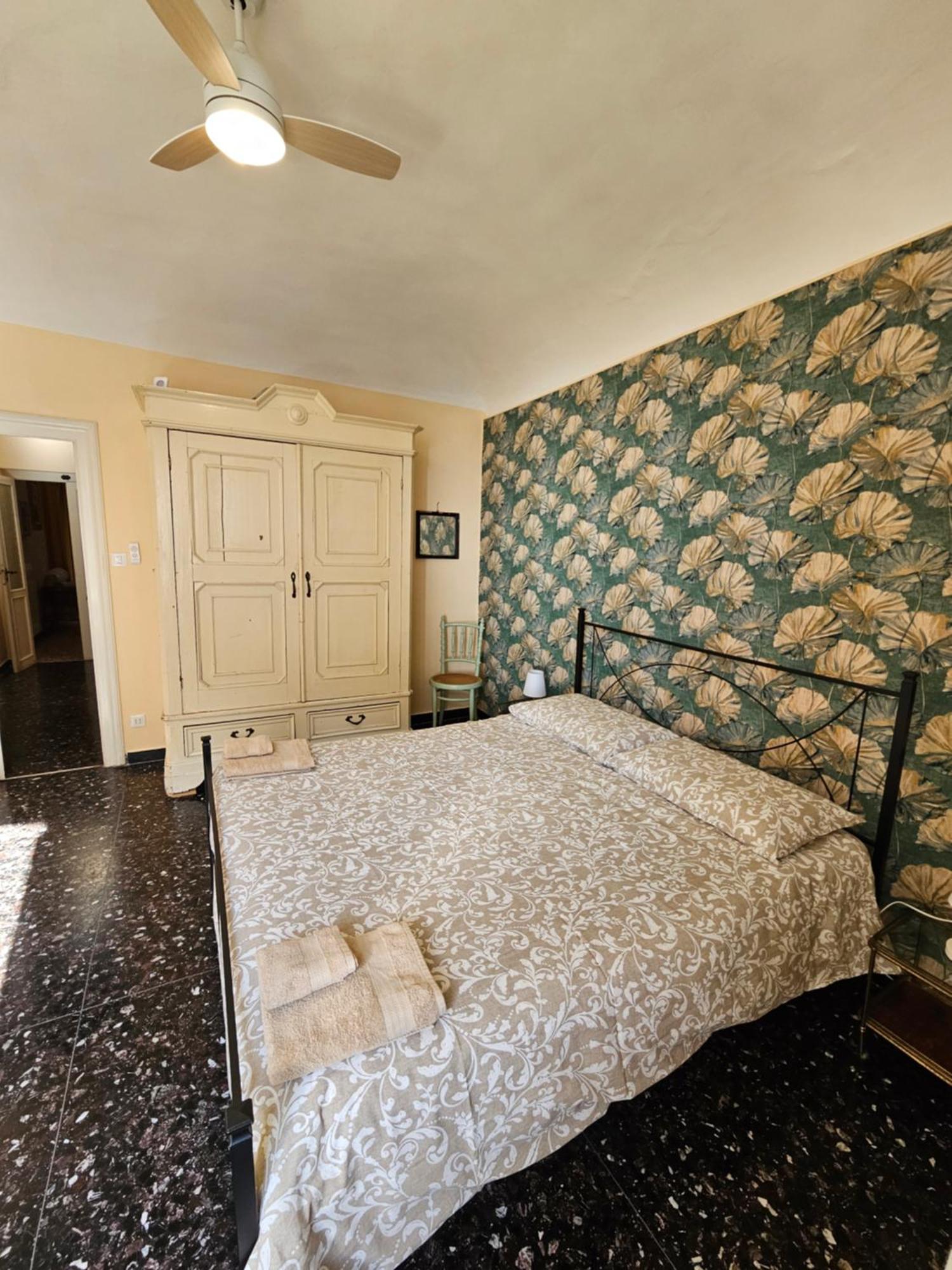 Le Finestre Sul Mare Apartment อัลบิสโซลามารินา ภายนอก รูปภาพ